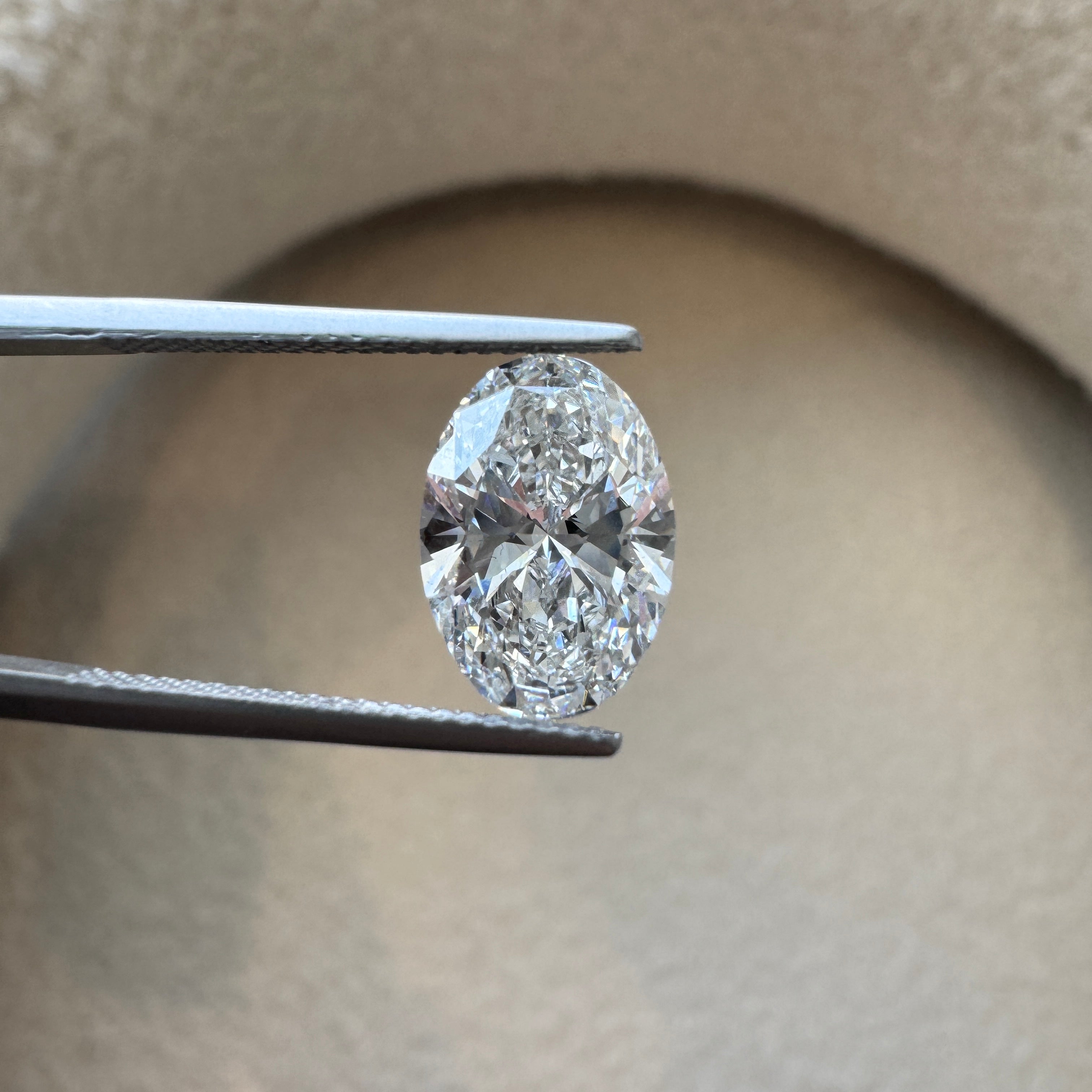 Lab Diamond - Oval 3.59 ct F VS1