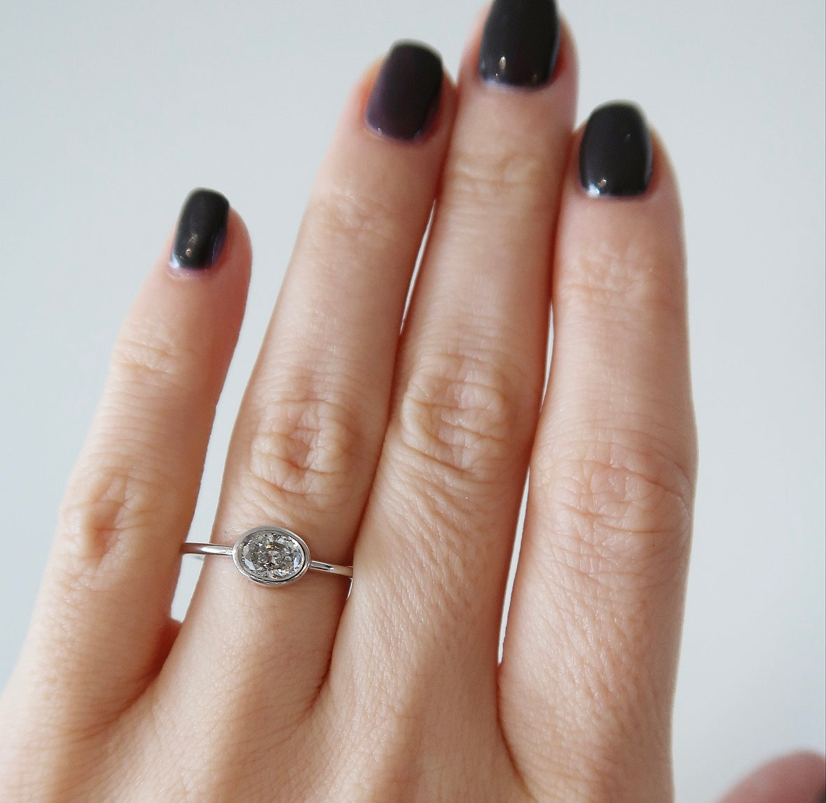 Promise Bezel - Oval Cut