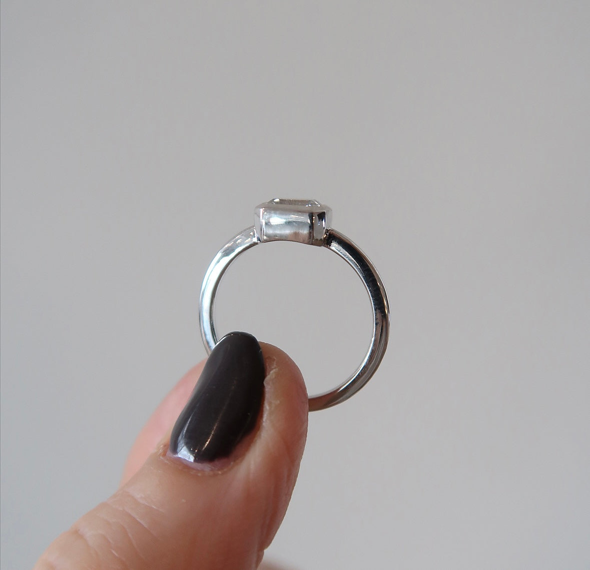 Promise Bezel - Emerald Cut