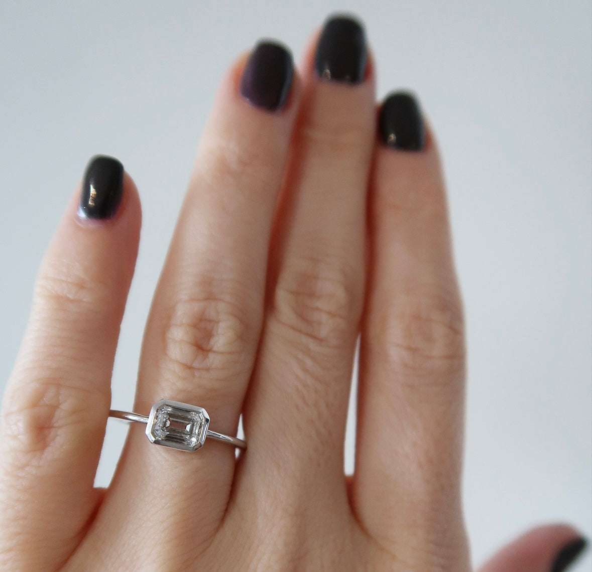 Promise Bezel - Emerald Cut