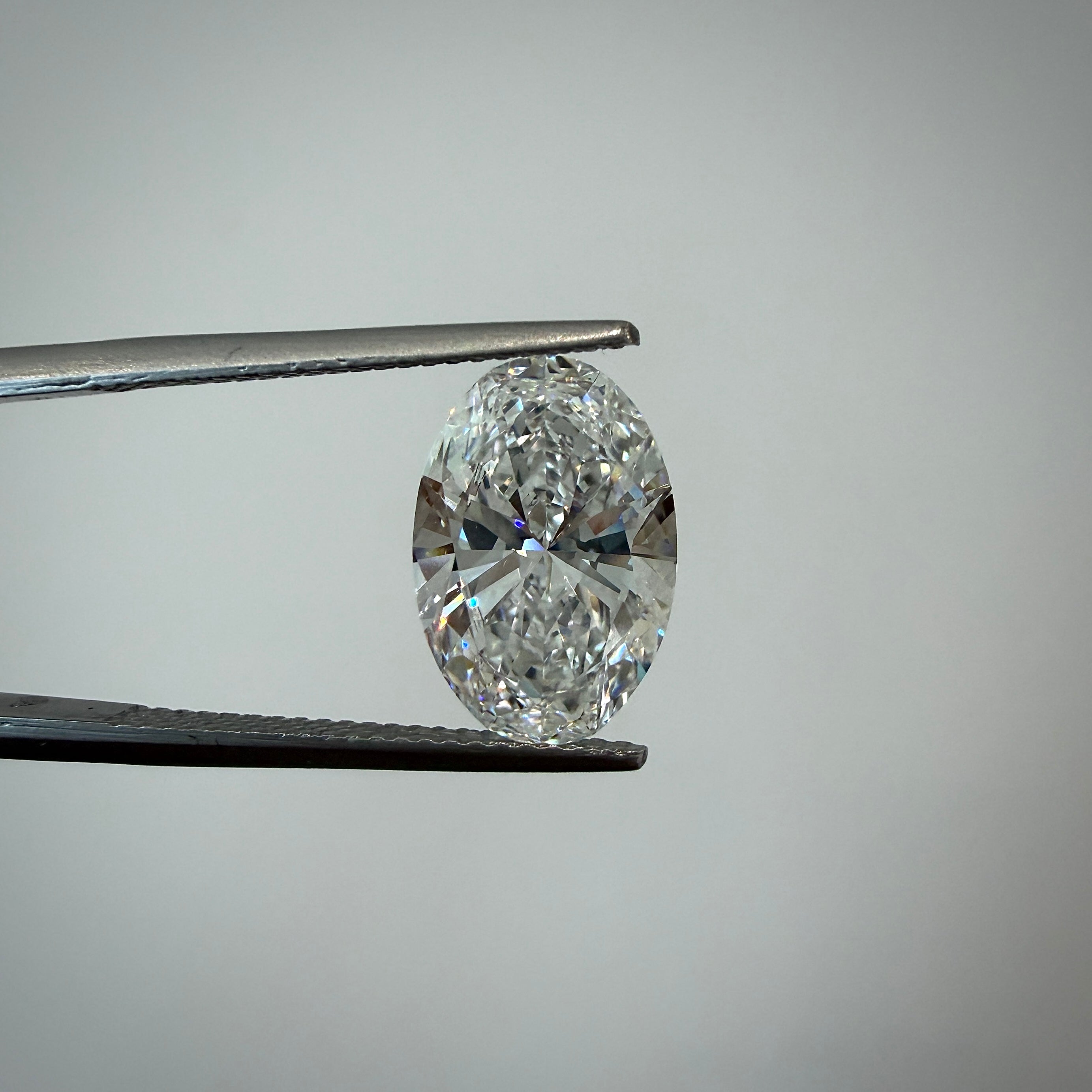 Lab Diamond - Oval 3.63 ct E VS1