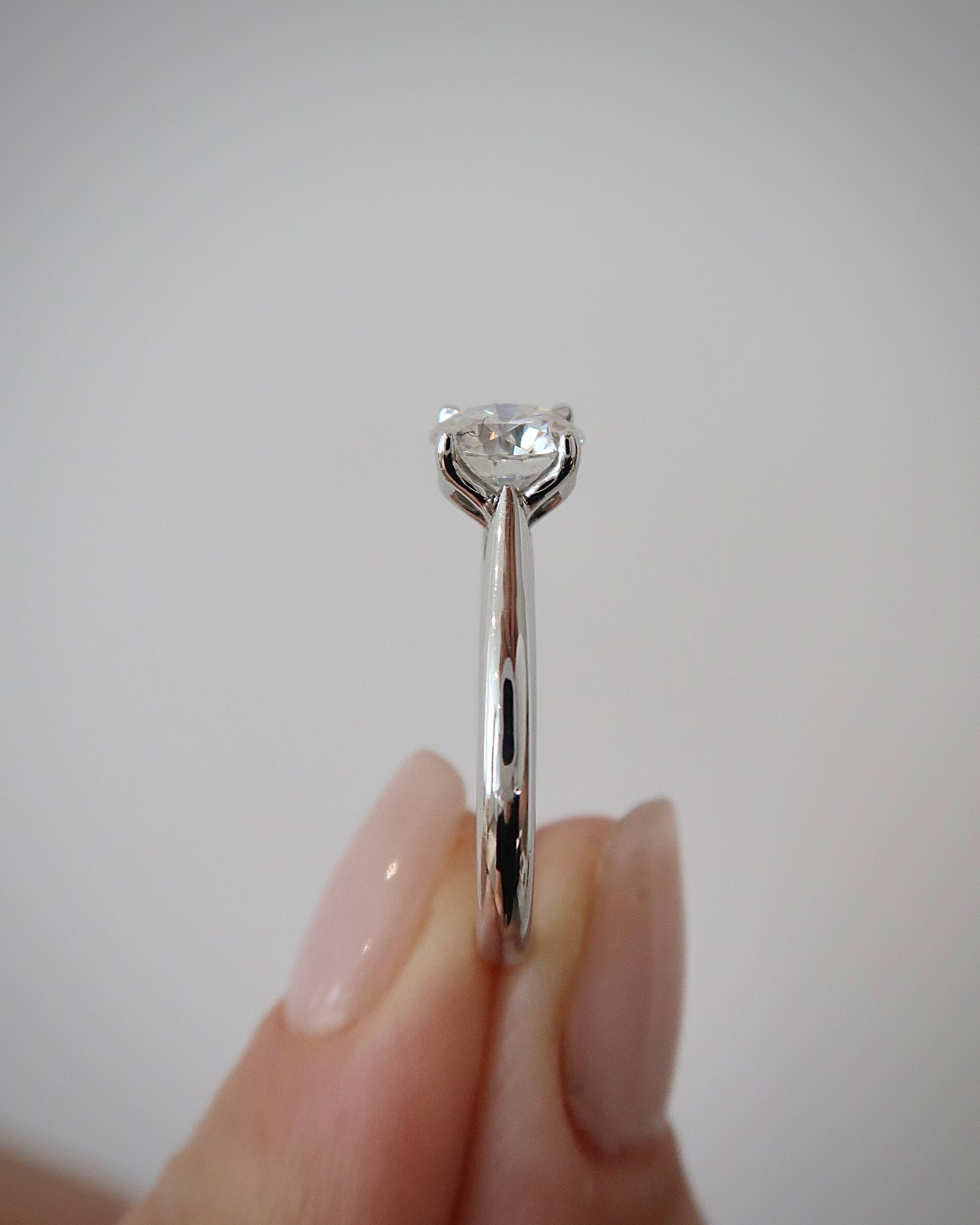 READY: 1 ct Round Cut Engagement Ring