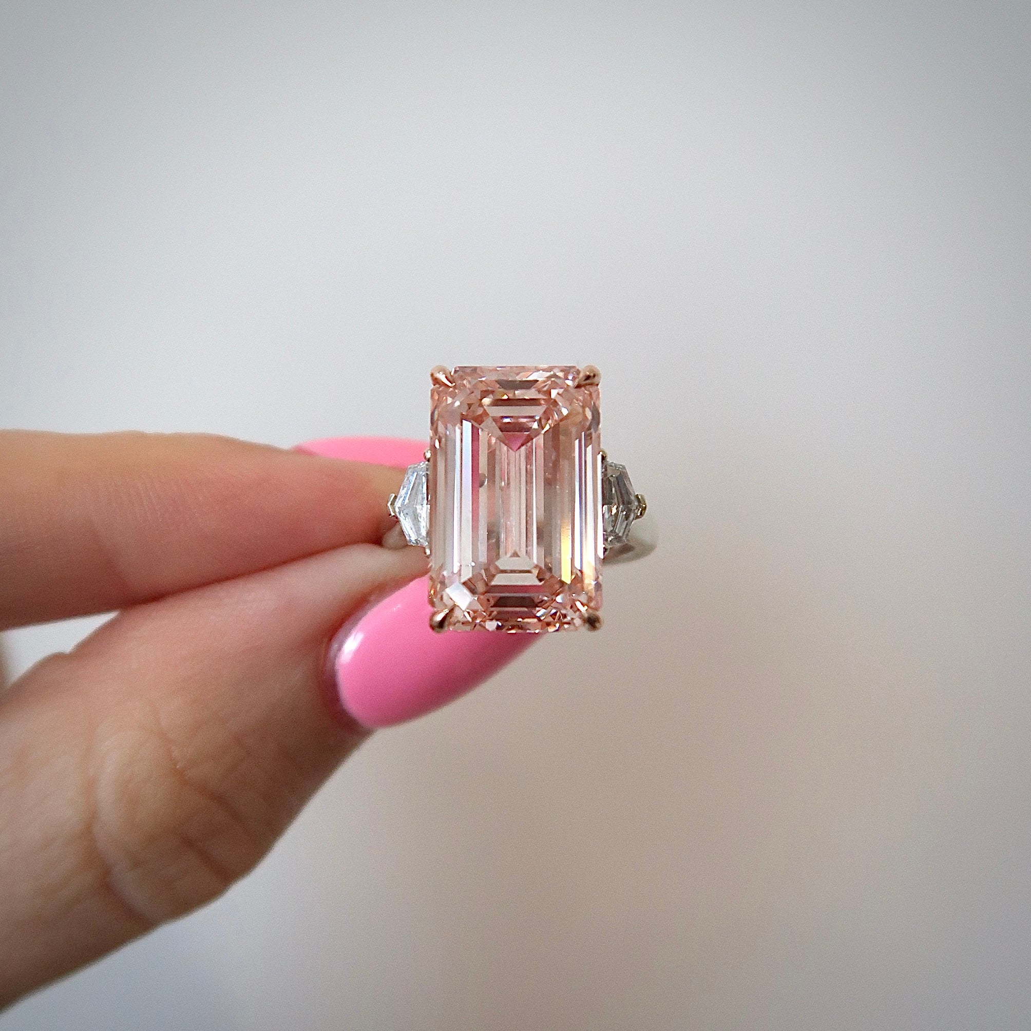 Lab Diamond Ring - Light Pink Emerald 10.01 ct VS2