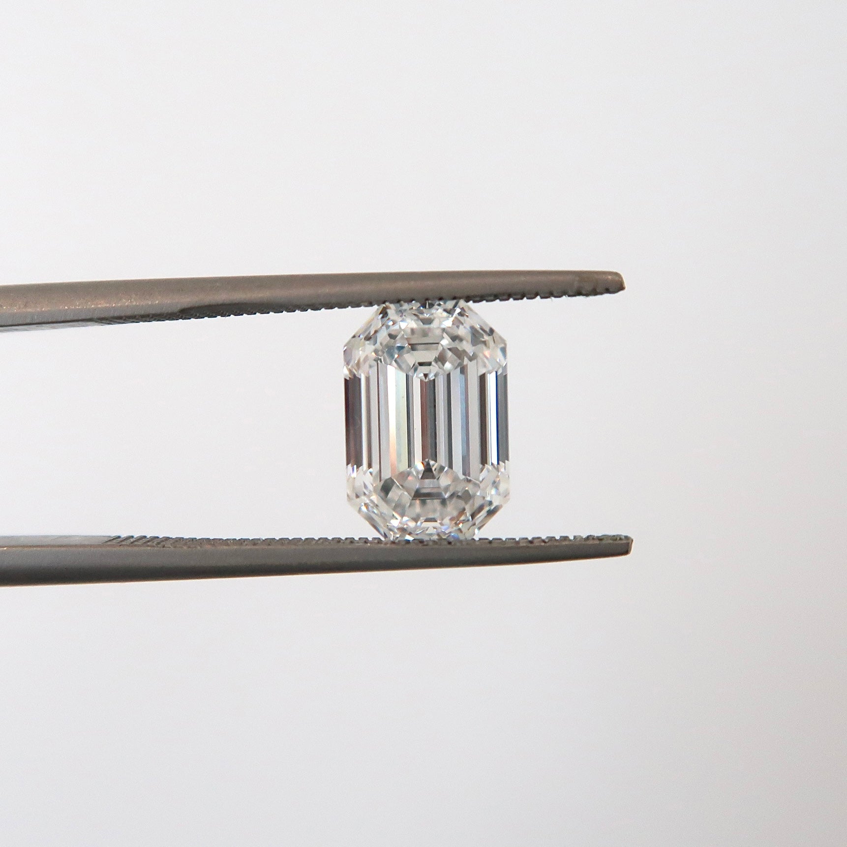 Lab Diamond - Modified Emerald 2.65 ct E VS1