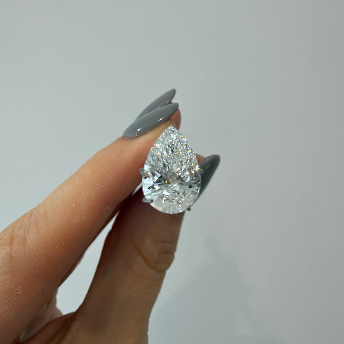 Lab Diamond - Pear 2.07 ct E VVS2