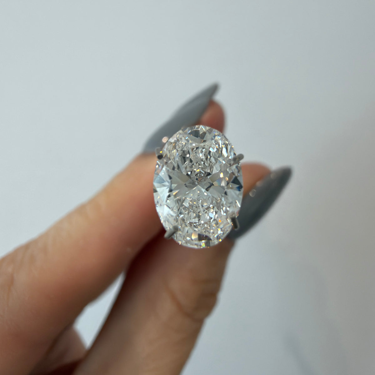 Lab Diamond - Oval 1.50 ct E VVS2