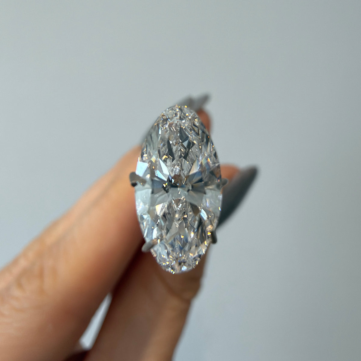 Lab Diamond - MOval 1.57 ct E VVS1
