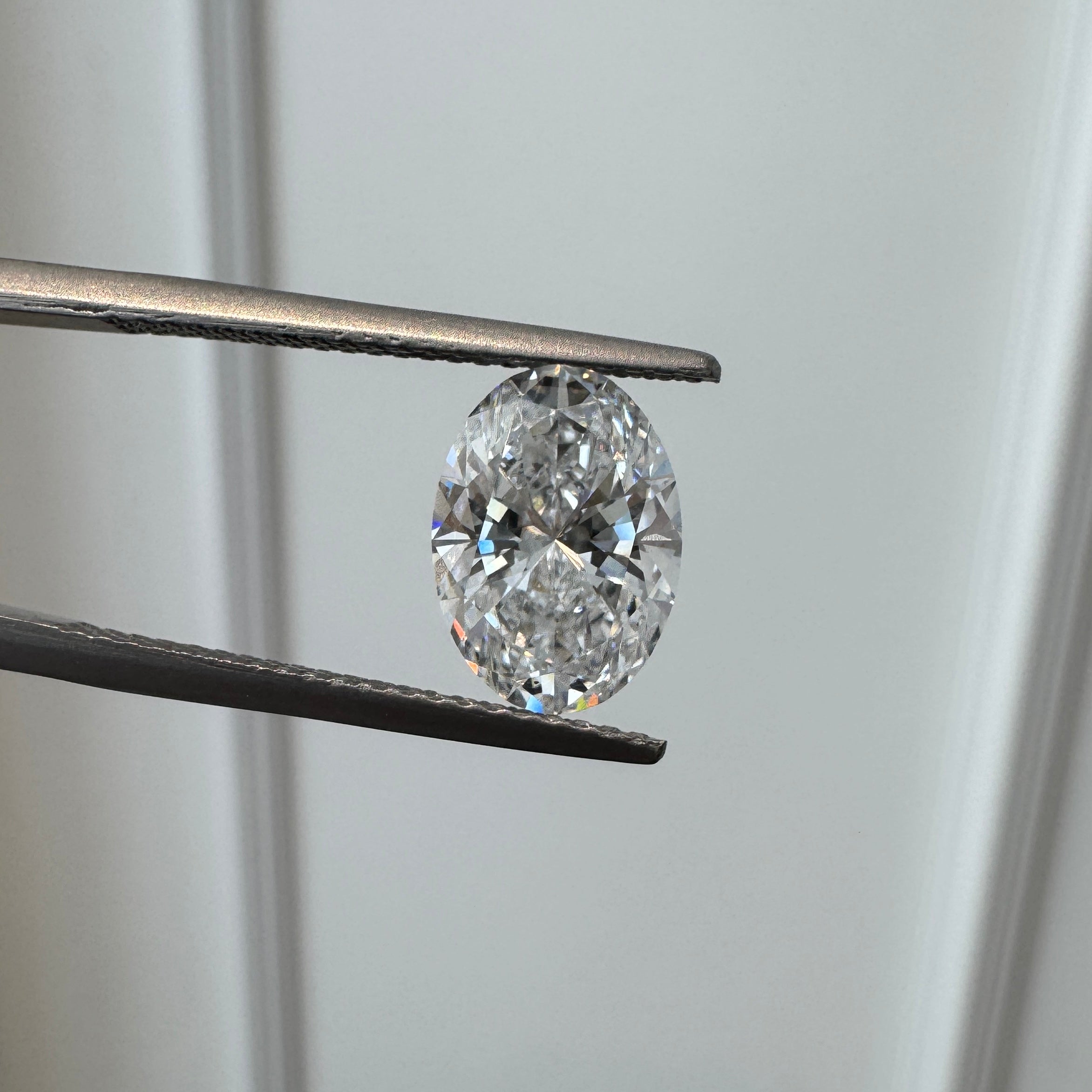 Lab Diamond - Oval 2.50 ct E VS1