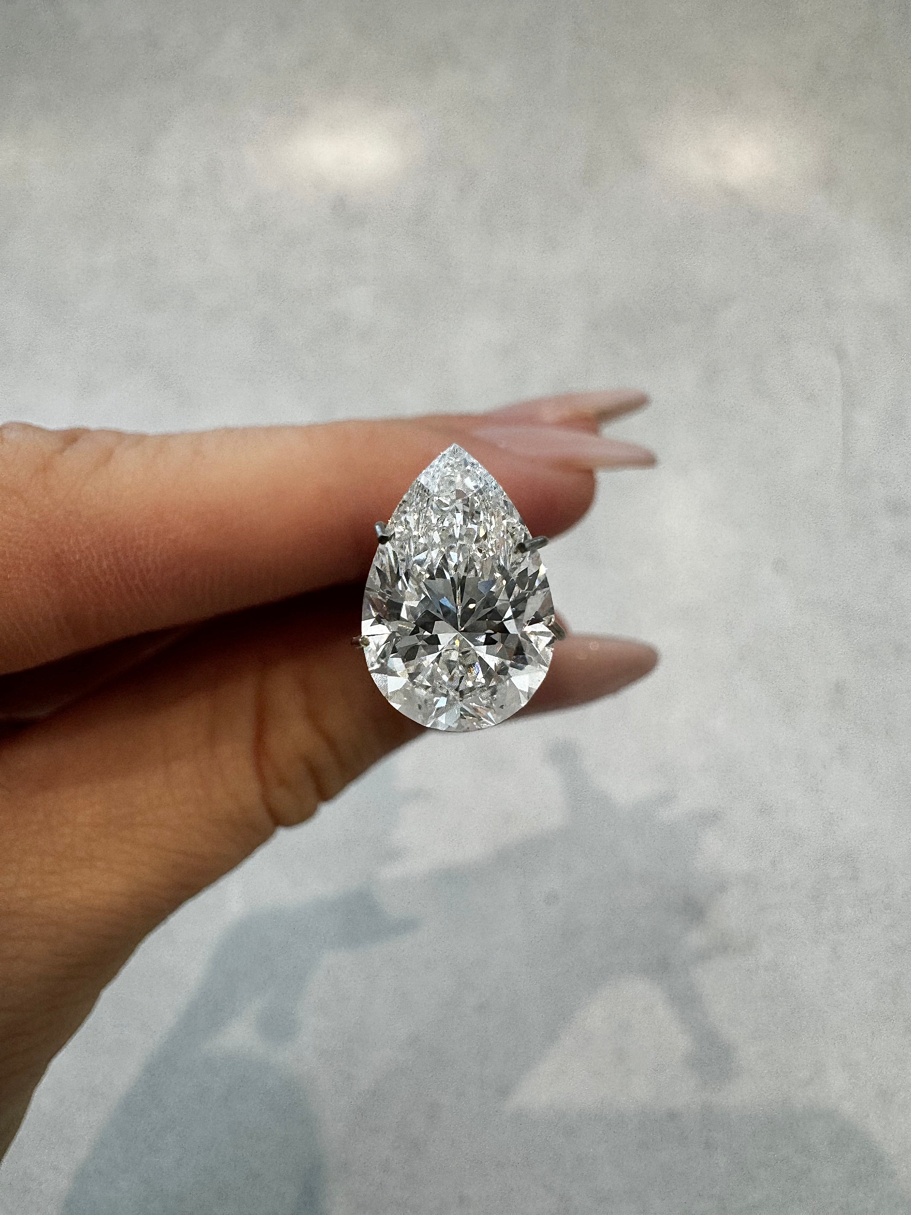 Lab Diamond - Pear 2.87 ct F VS1