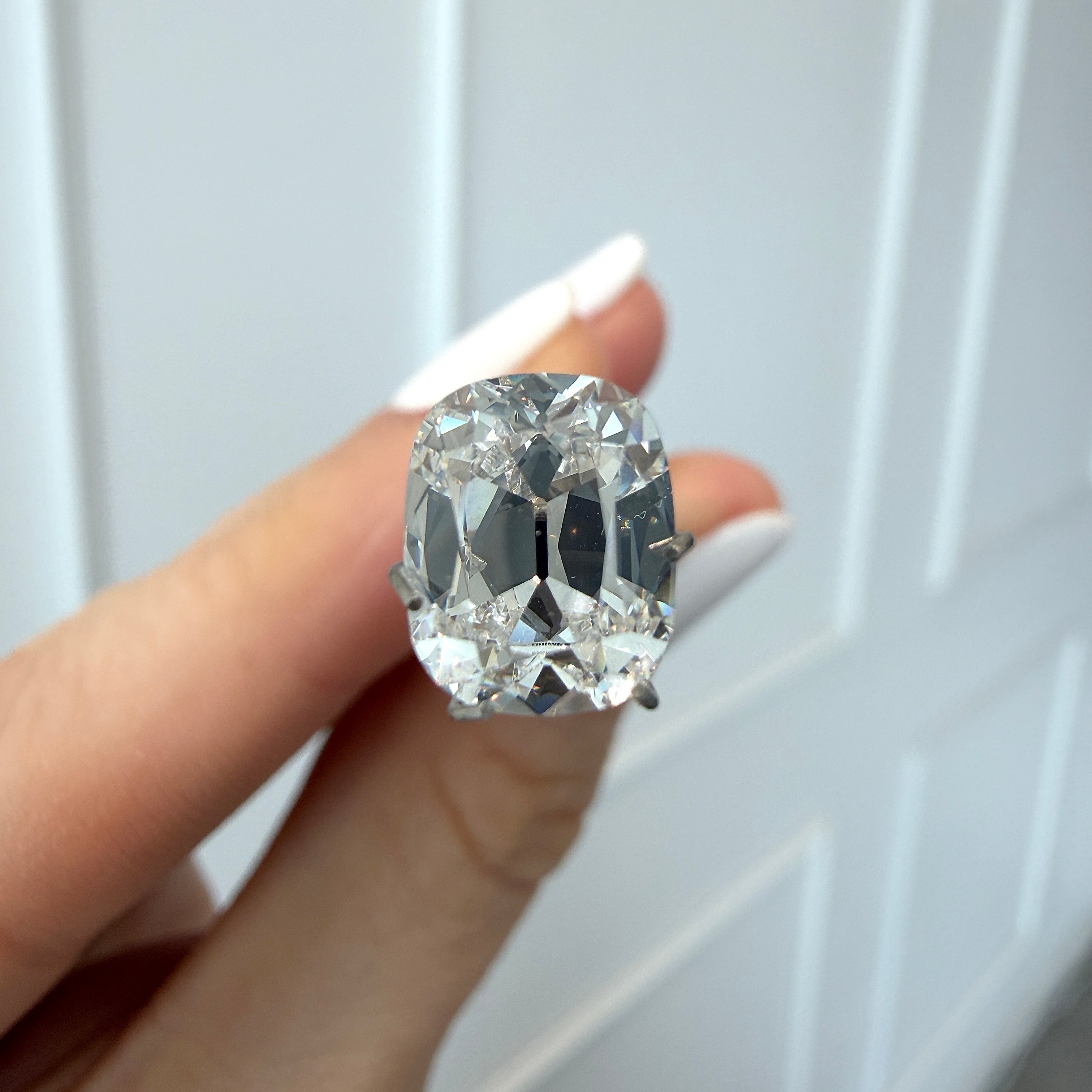 Lab Diamond - Antique (OMC) Cushion 2.51 ct E VS1