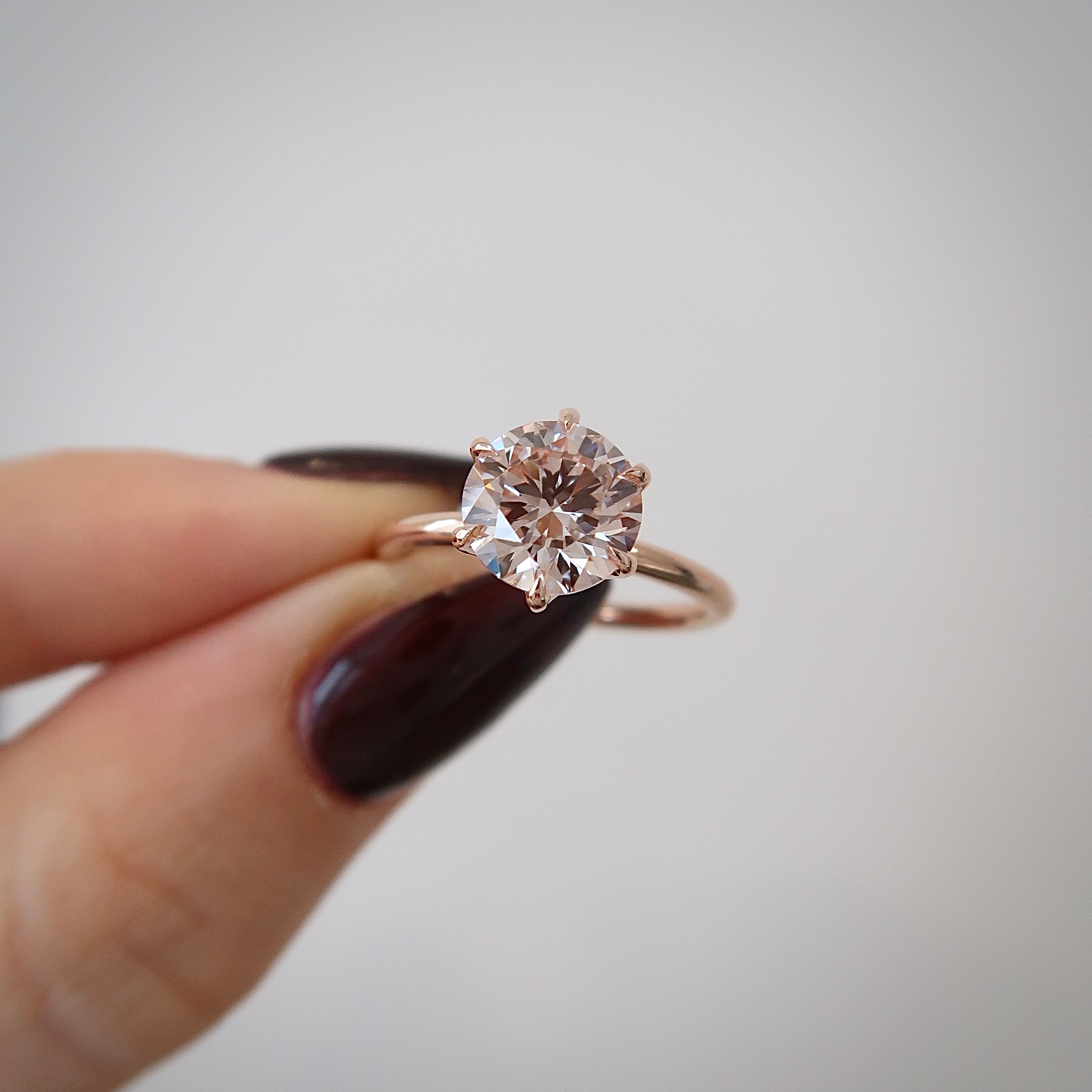 Pink Diamond Petal Solitaire - Round 2.00 FAINT PINK VS1