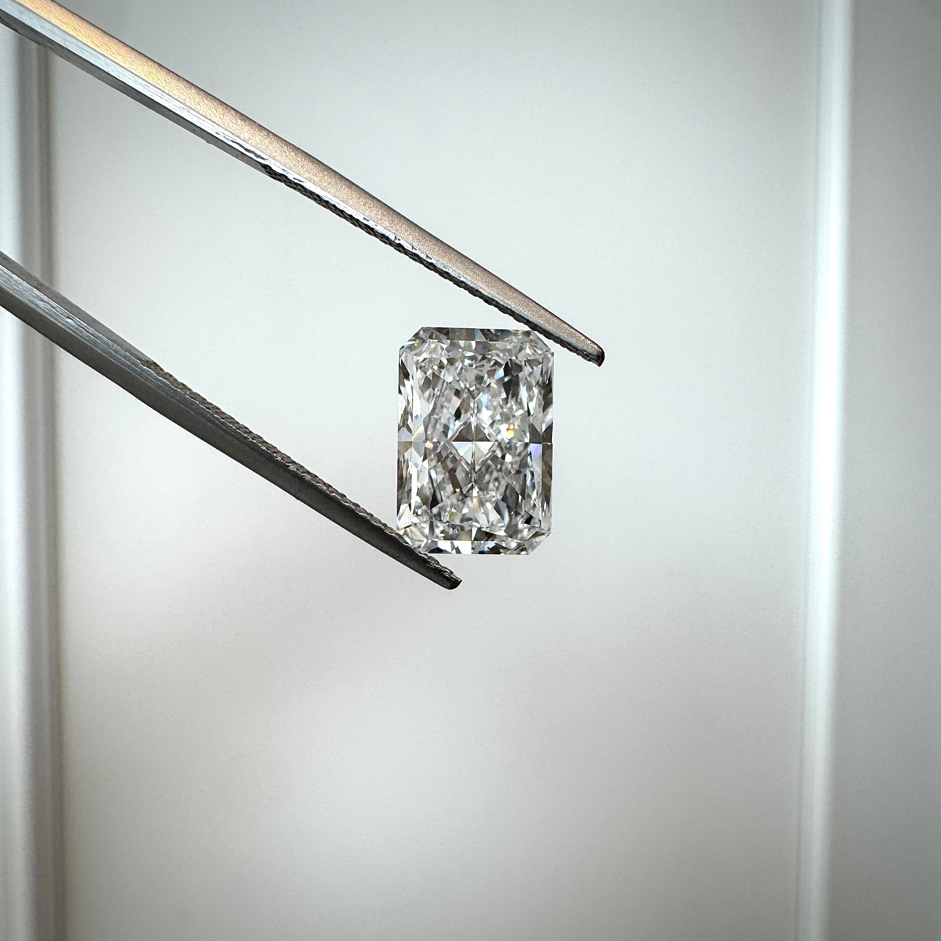 Lab Diamond - Radiant Cut 3.73 ct E VS1