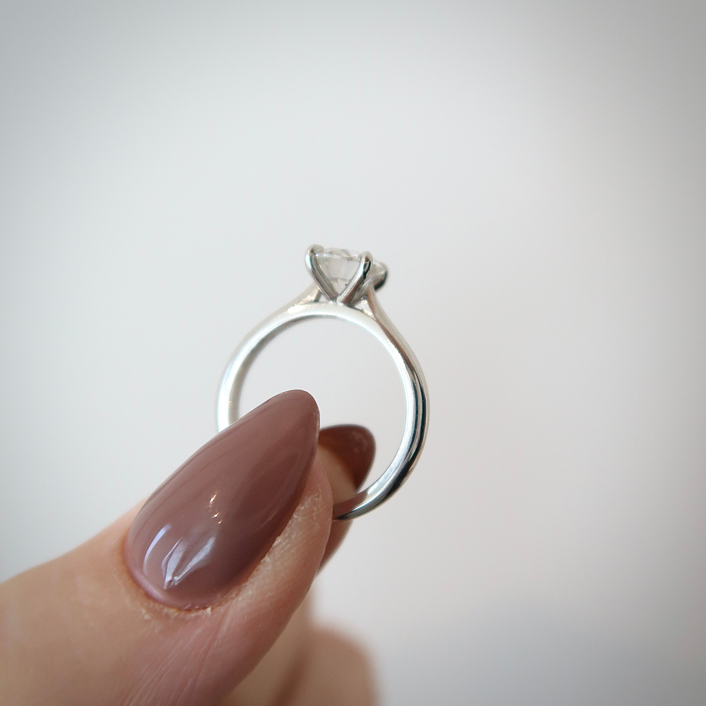 READY: 1.0 ct Round Cut Engagement Ring