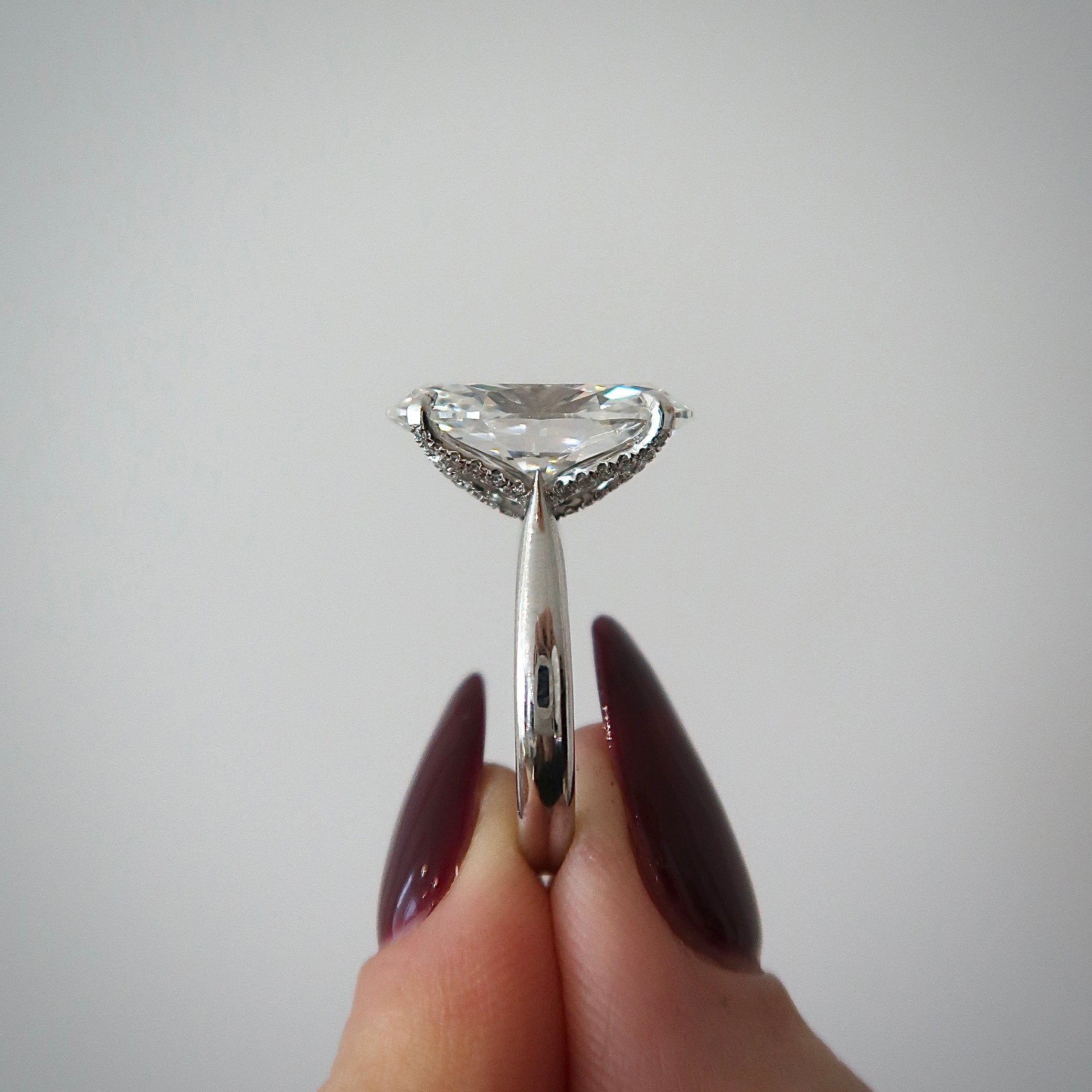 Lab Diamond Solitaire - 8.60 ct Oval E VVS2 Lab Diamond Ring