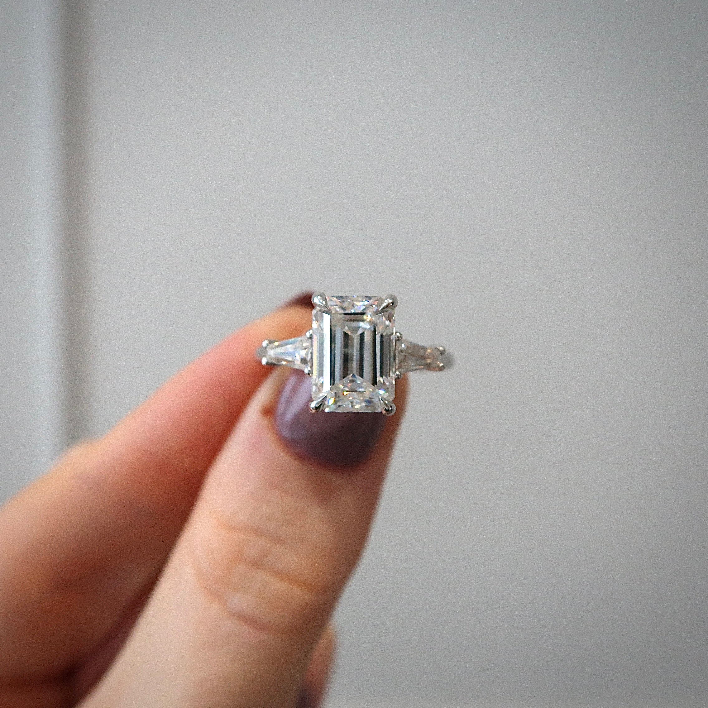 READY: 2.5 ct Amor Three Stone Ring