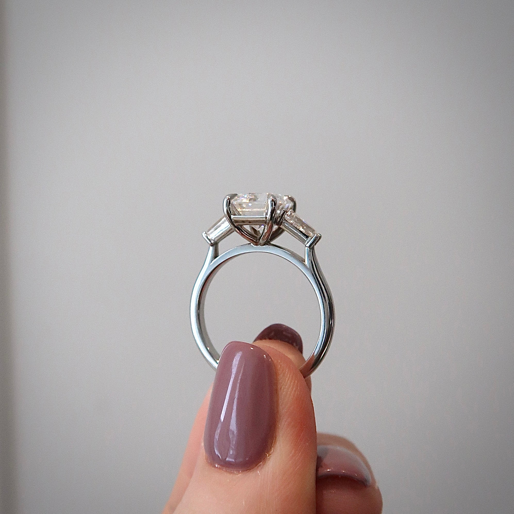 READY: 2.5 ct Amor Three Stone Ring