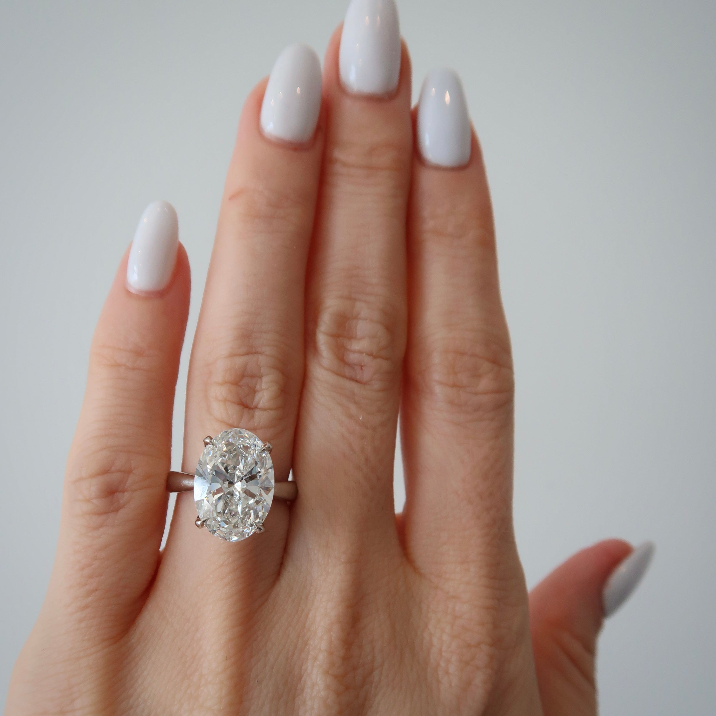 Lab Diamond Solitaire - Oval 5.03 ct F VS1